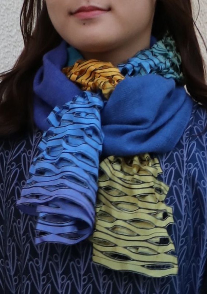 画像1: ウール＆シルクスカーフ ”ブリュイ・デ・ヴァーグ（波の音)”