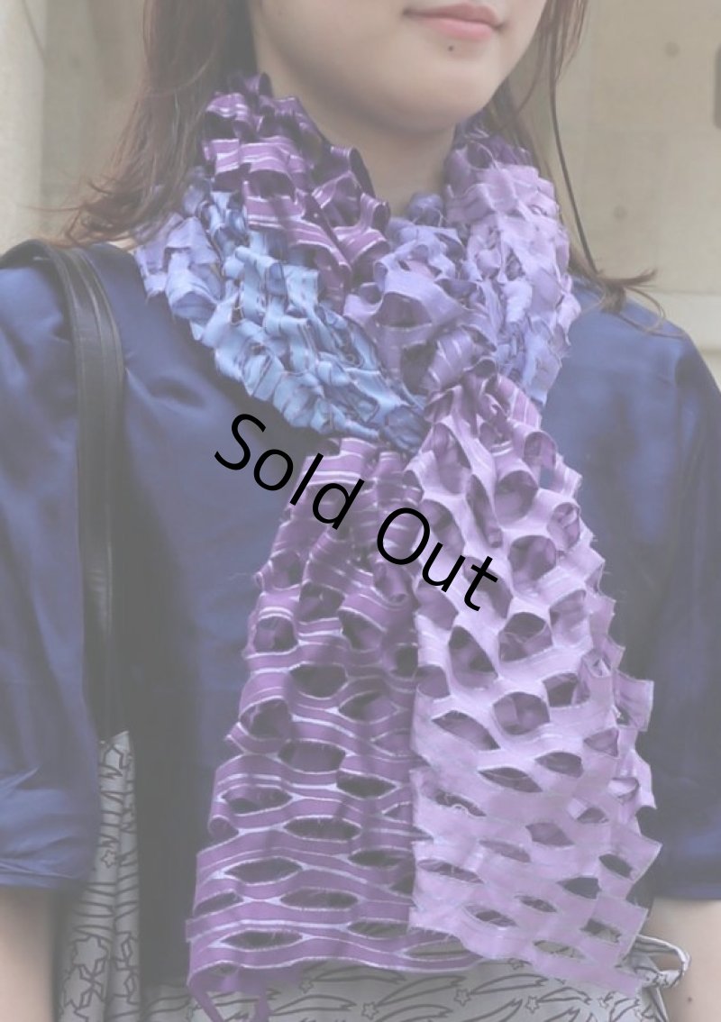 画像3: シルクオンブレ・カットワークスカーフ ”ブリュイ・デ・ヴァーグ（波の音)"・コズミックバイオレット (3)