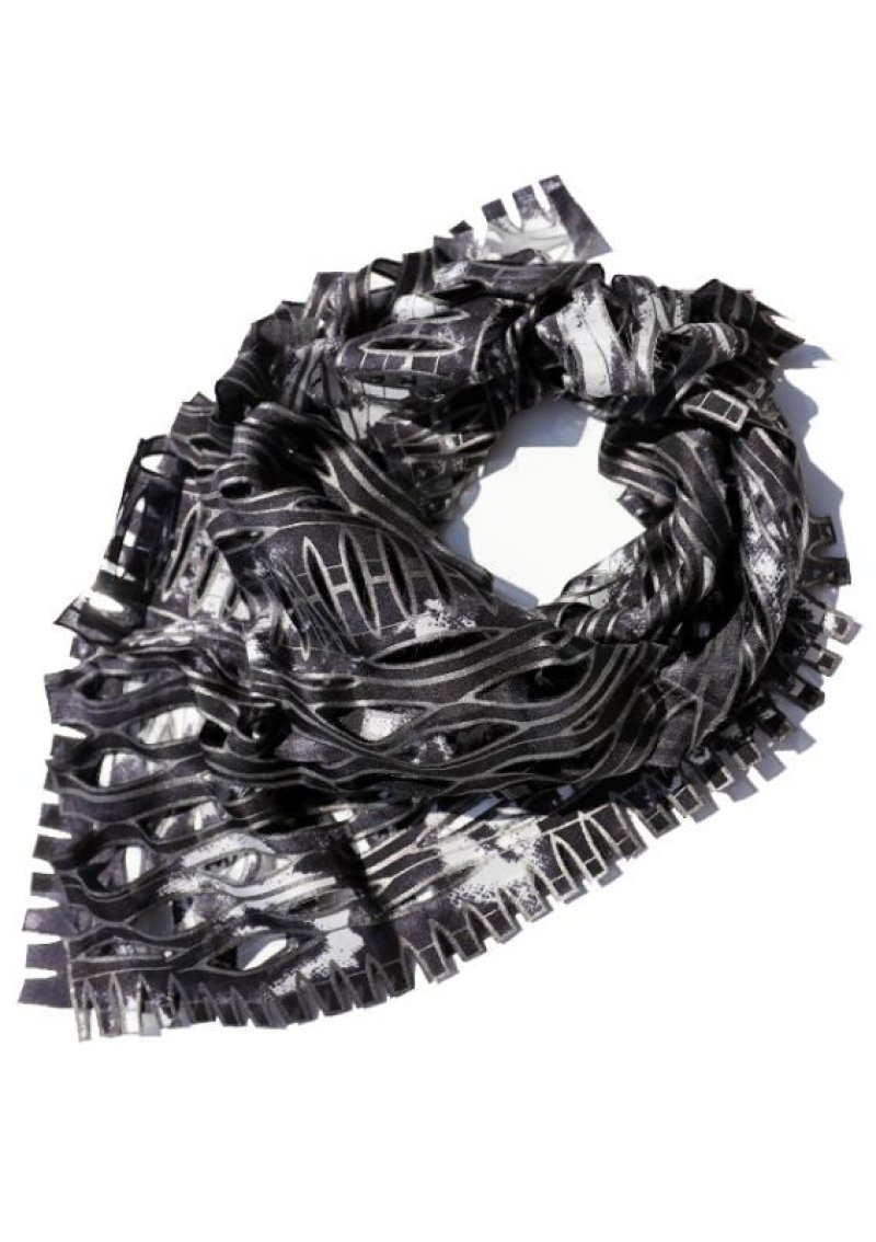 画像1: シルクオンブレ・カットワークプチスカーフ ”リジエール・オン・テラス(棚田)" ブラック