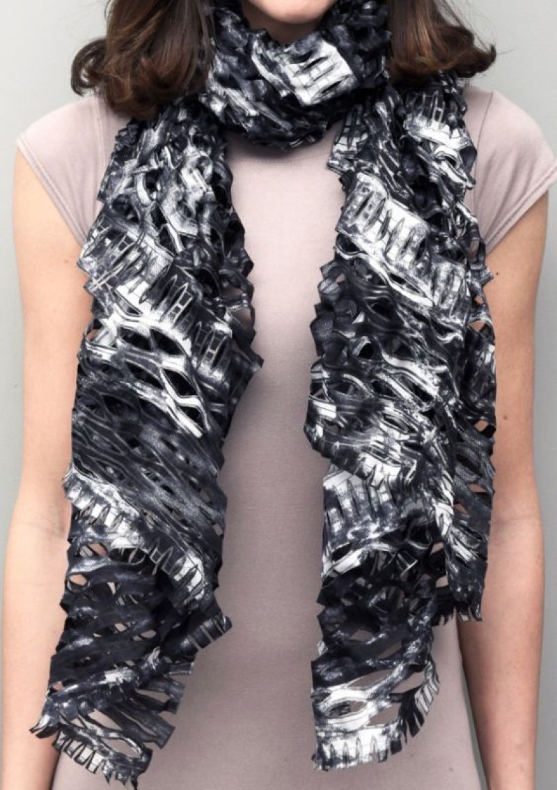 画像1: シルクオンブレ・カットワークスカーフ ”リジエール・オン・テラス（棚田)" ブラック