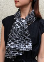 画像1: シルクTANABATAアスコットスカーフ ”レイン・ストライプ”・モノクローム (1)