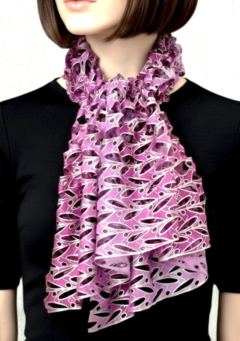 画像3: シルクオンブレ・カットワークアスコットスカーフ”オリビエ(オリーブの樹)" ・オーキッド (3)